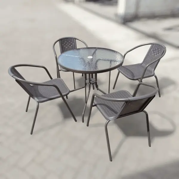 Round Outdoor Dining Set