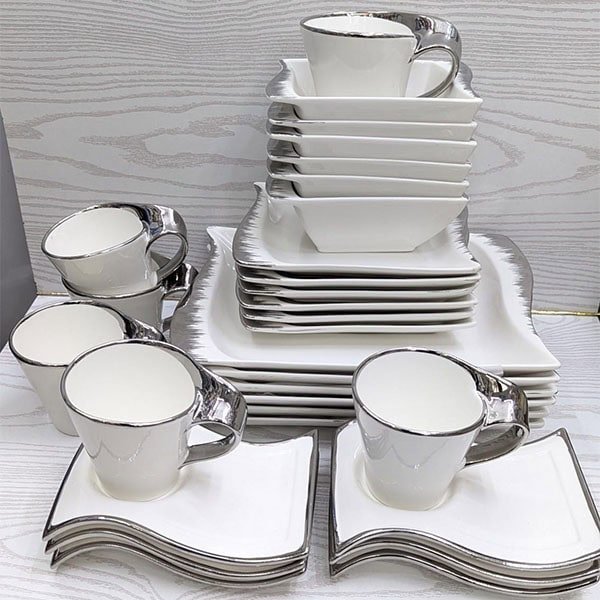 Wavy Ceramic White Dinner Set