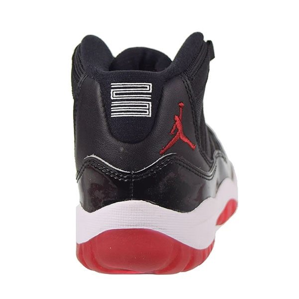 Air Jordan 11 Retro-min