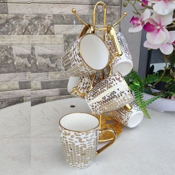 Classy Coffee Mugs With Gold Deco