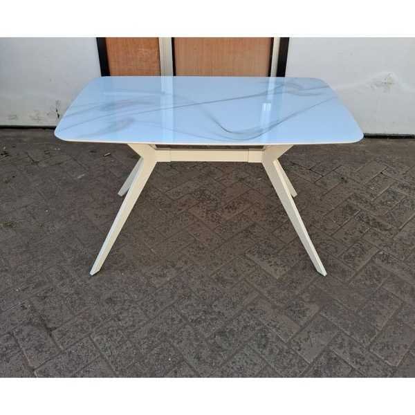 Top Glass Dining Table
