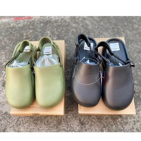 Unisex Calm Nike Mules 1
