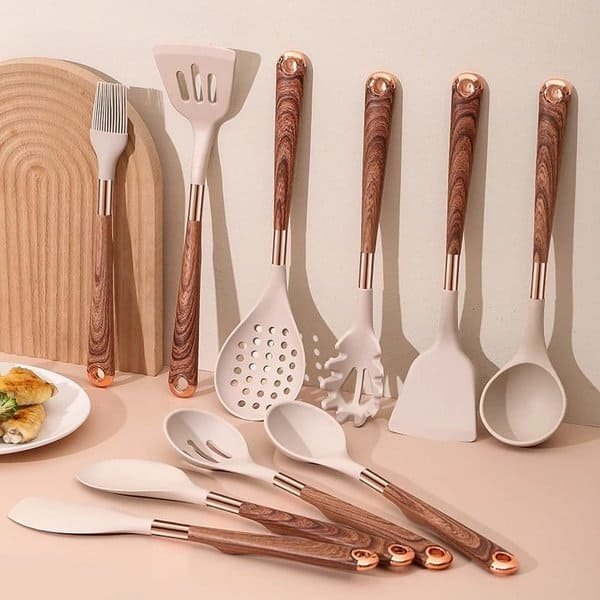 Unique Silicone spoon set