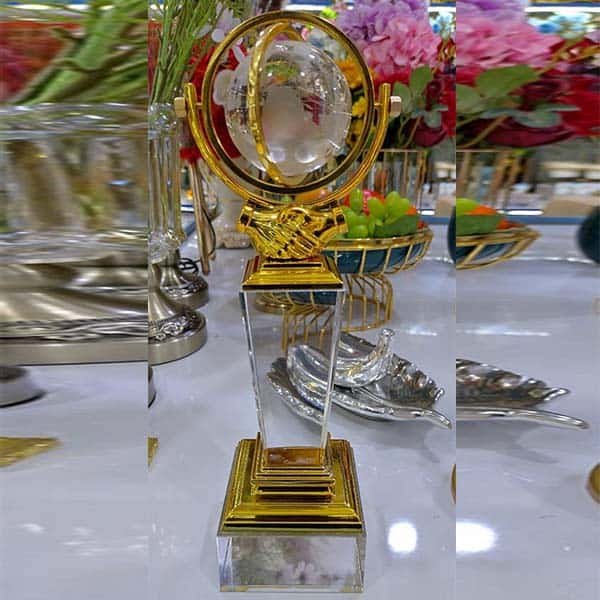 Crystal winner Trophy Decor 1