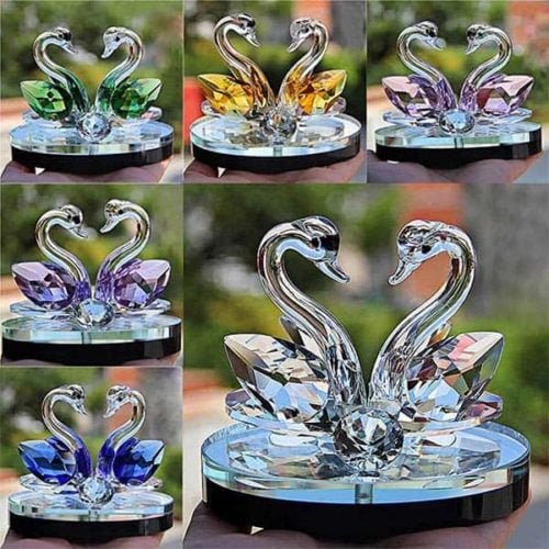 Small Iconic Signum crystal Swan Decoration Piece