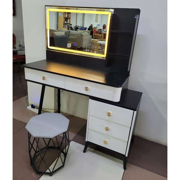 LED Vanity Dressing Table