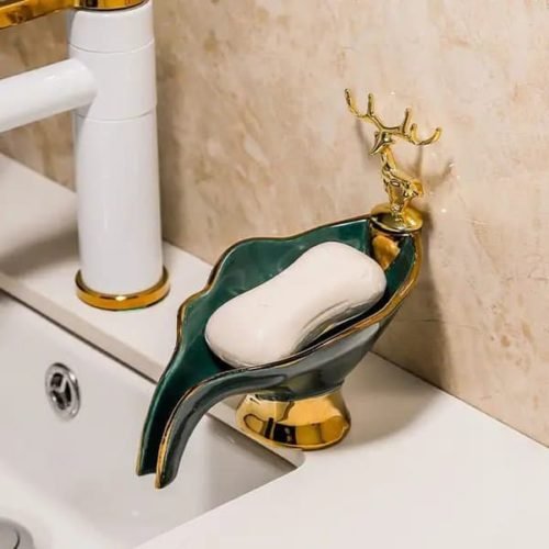 Nordic leaf soap holder