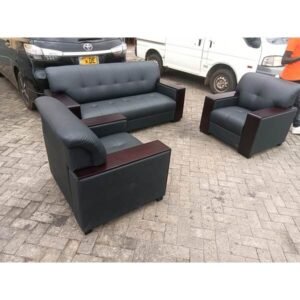 Modern Leather Office Sofa Kenya | Executive 5-Seater Office Sofa