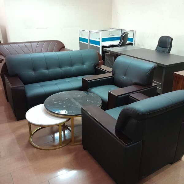 Modern Leather Office Sofa Kenya | Executive 5-Seater Office Sofa