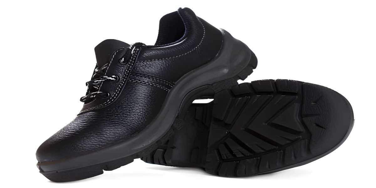 Everything You Need to Know About Safety Shoes