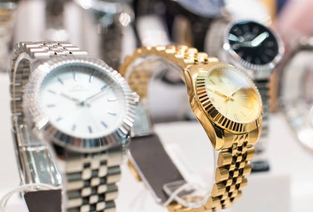 Top 10 Men’s Watches in Kenya Under Ksh 5,000