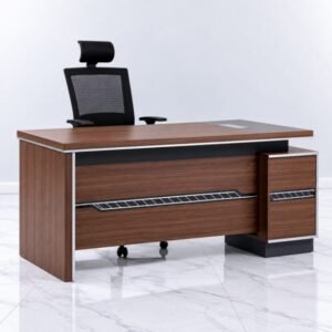 1.6m Modern Executive Office Desk in Kenya